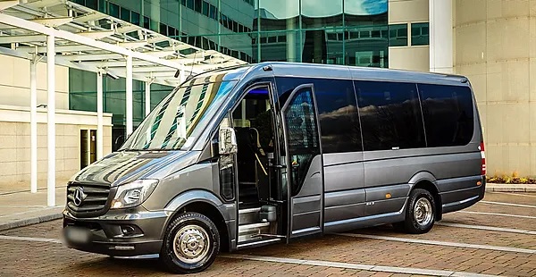 33 Seater Minibus Hire in Reading